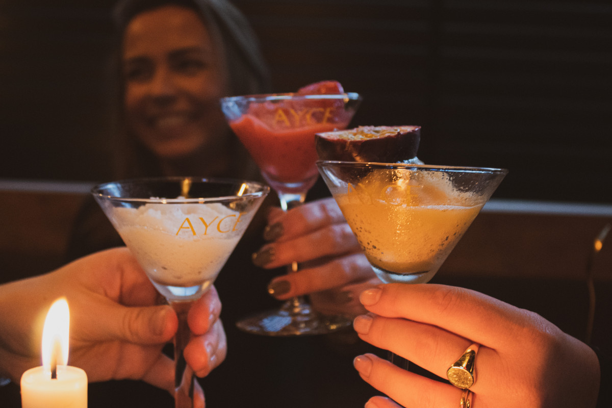 AYCE heropent webshop voor de feestdagen en bezorgt cocktail sorbets op perfecte temperatuur